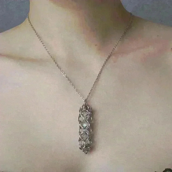 Fairy whimsical crystal  beads in handmade chainmaille silver chain necklace - Picture 4 of 9